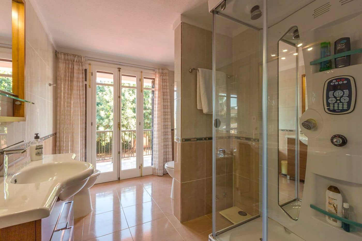 6 bedroom Villa for sale in Denia with pool garage - € 2,800,000 (Ref: 9800285)