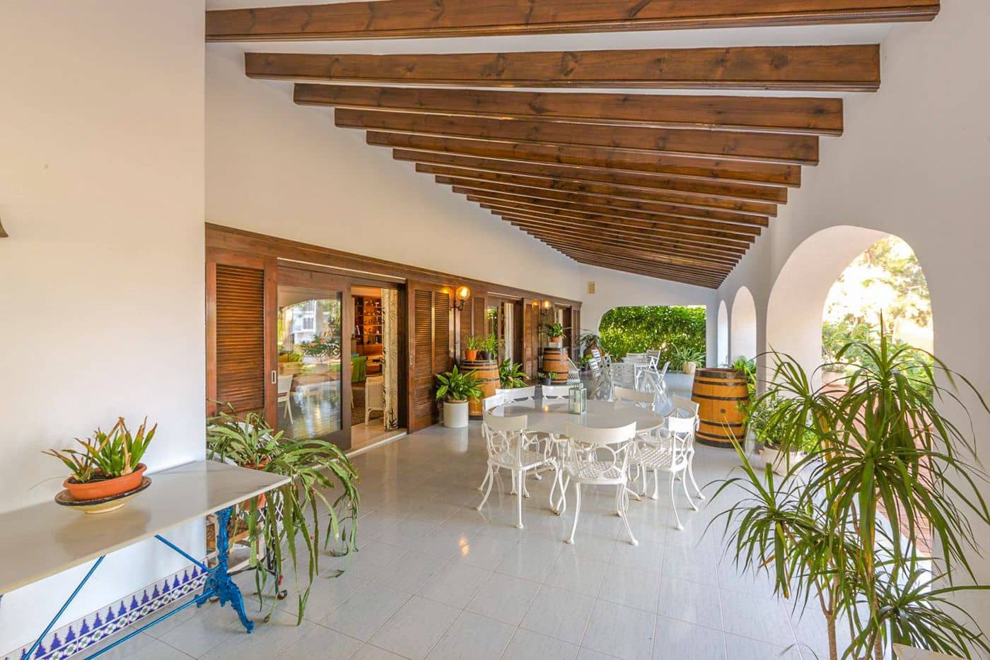 6 bedroom Villa for sale in Denia with pool garage - € 2,800,000 (Ref: 9800285)