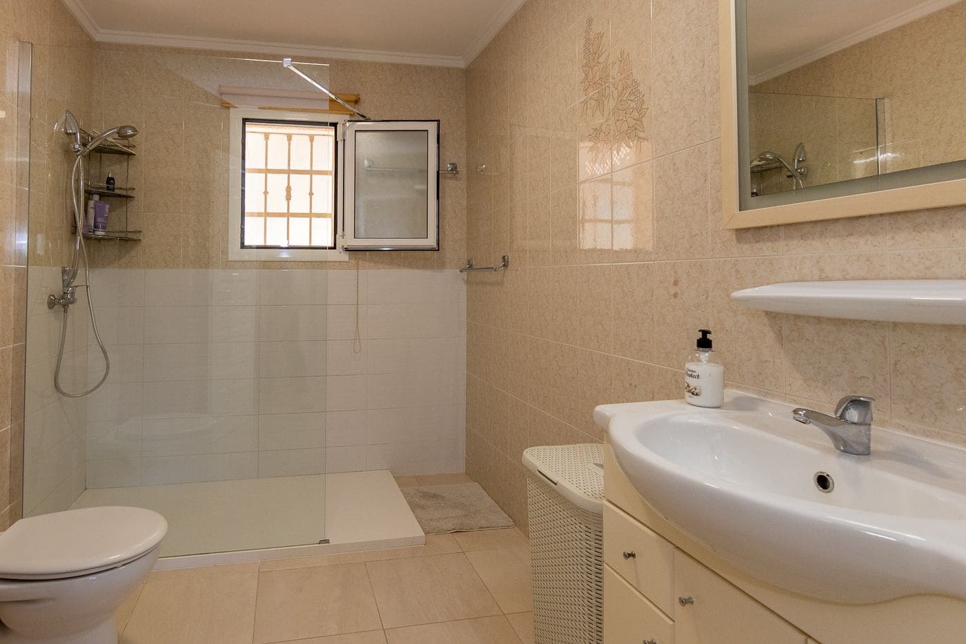 3 sypialnia Willa na sprzedaż w Tormos z garażem - 349 995 € (Ref: 9812927)