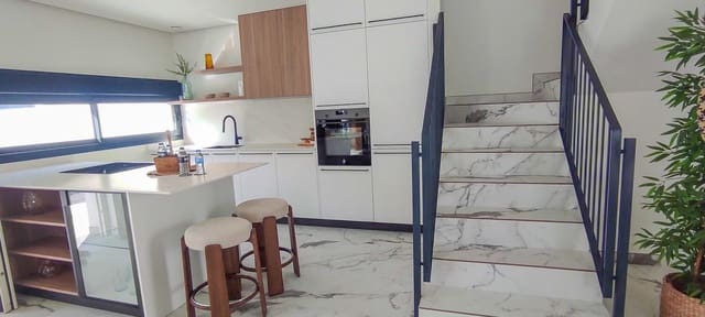 Chalet de 3 habitaciones en Dénia en venta con piscina garaje - 695.000 € (Ref: 9835029)