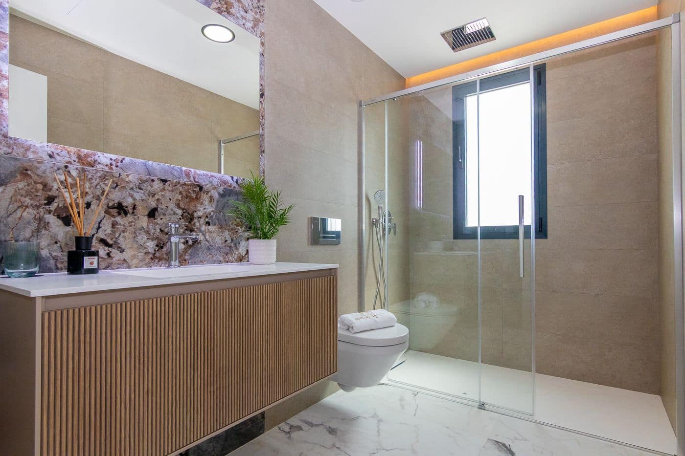 3 bedroom Villa for sale in Denia with pool garage - € 695,000 (Ref: 9835029)