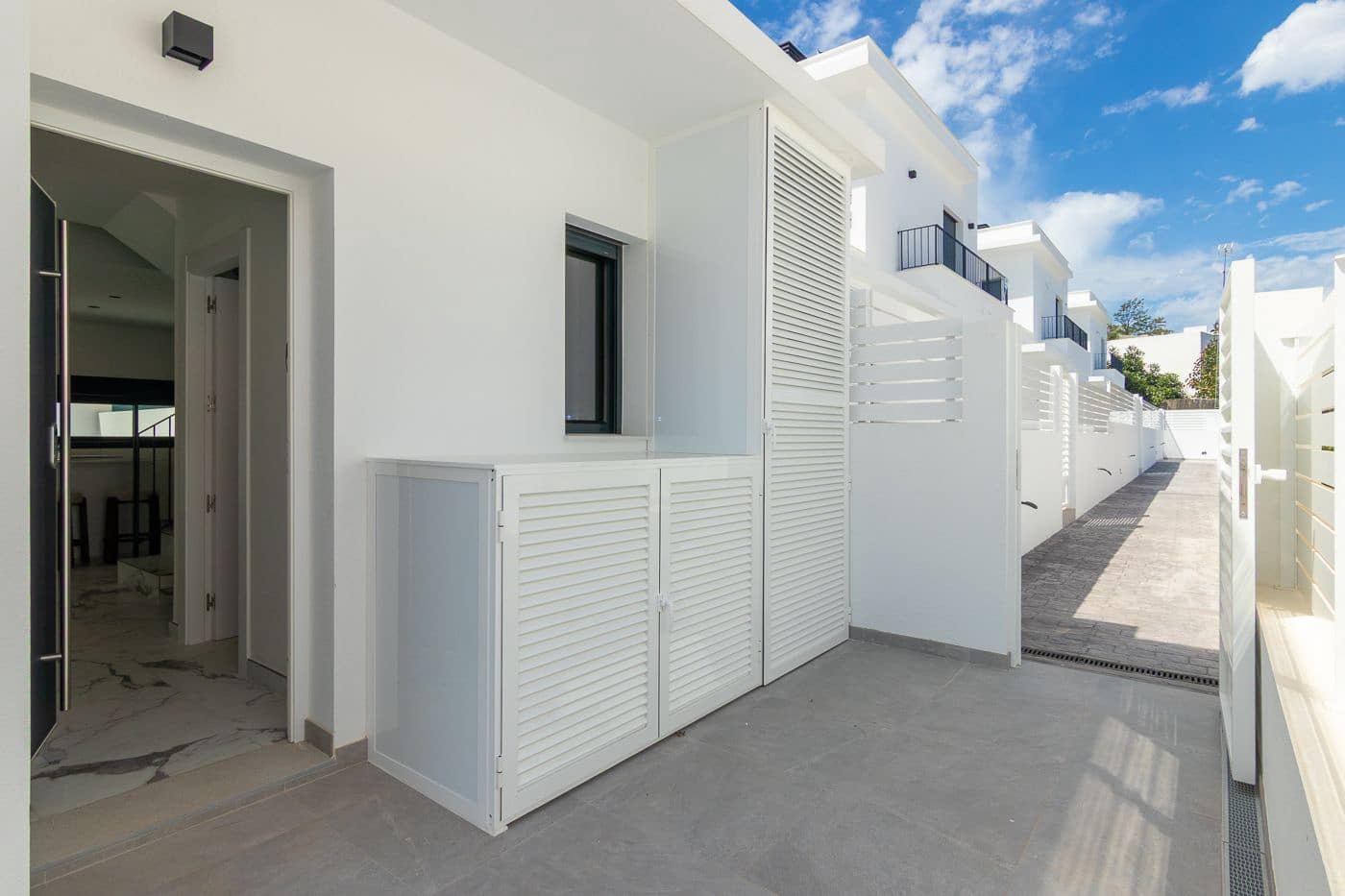 3 bedroom Villa for sale in Denia with pool garage - € 695,000 (Ref: 9835029)