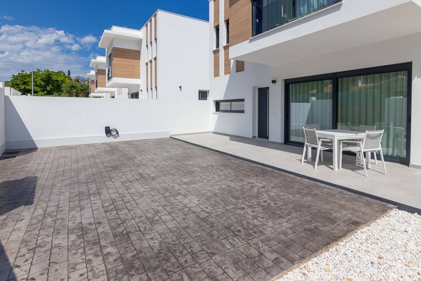 3 bedroom Villa for sale in Denia with pool garage - € 695,000 (Ref: 9835029)
