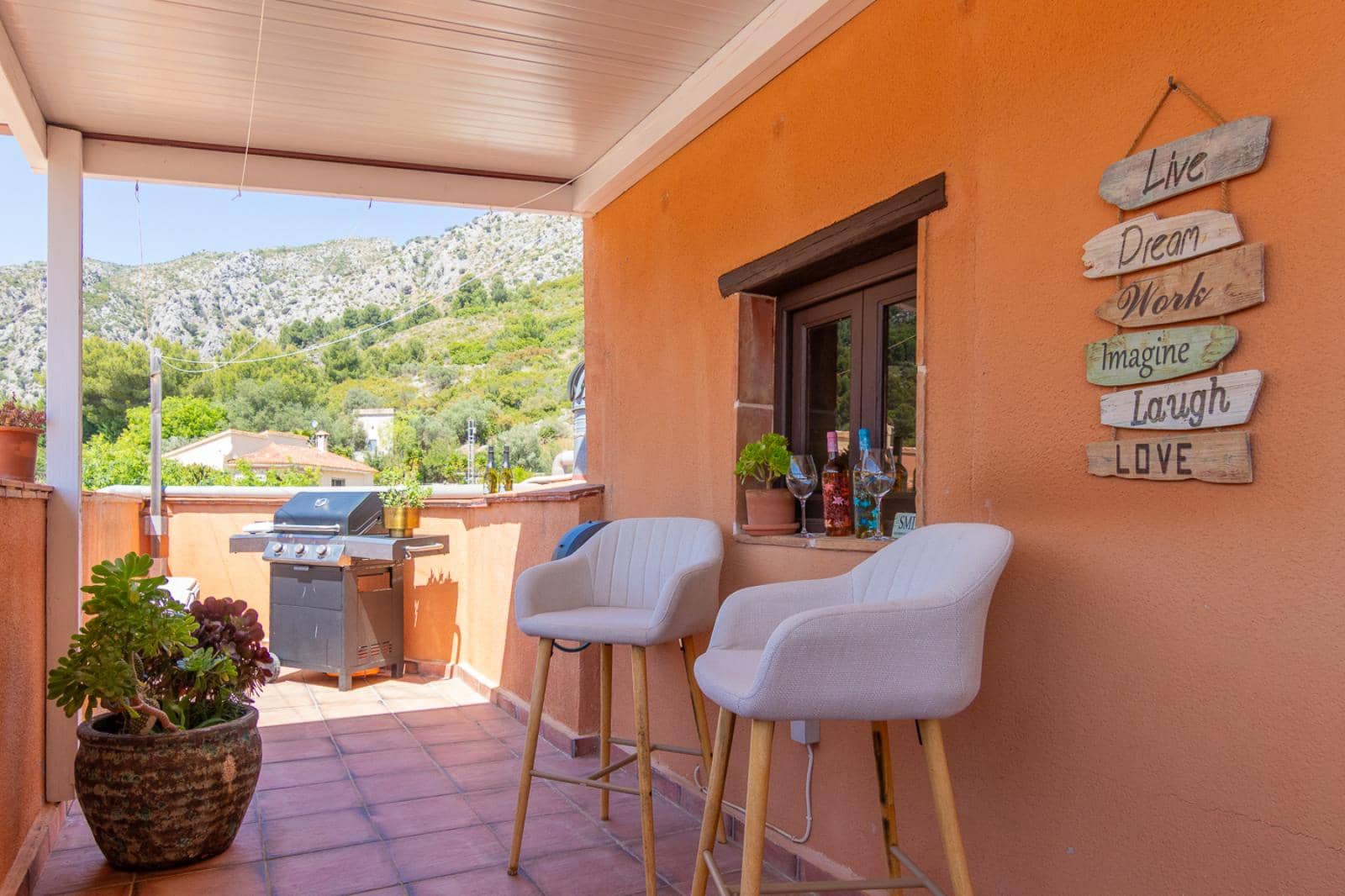 Hotel de 6 habitaciones en Sagra en venta - 625.000 € (Ref: 9835030)