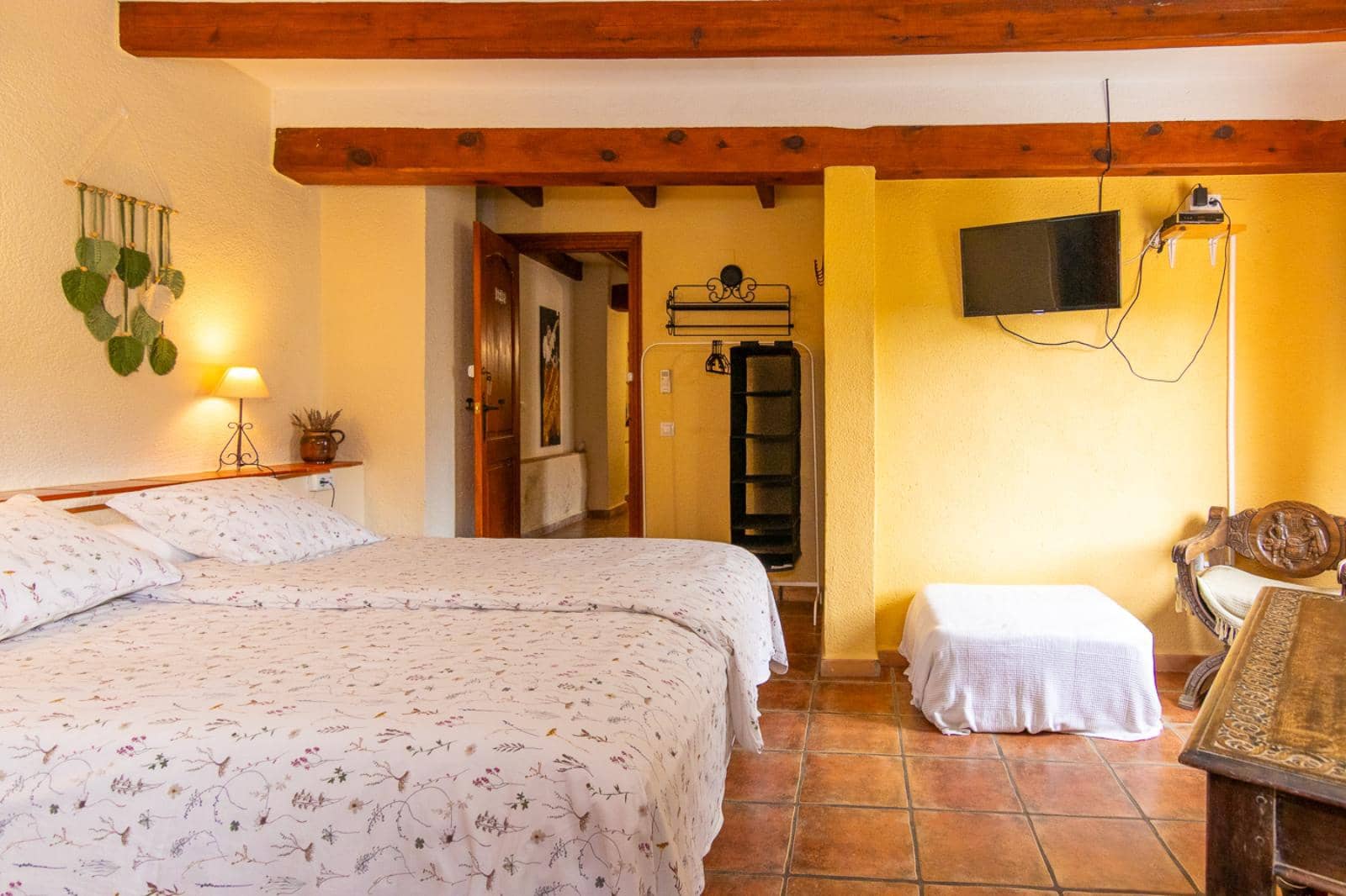 Hotel de 6 habitaciones en Sagra en venta - 625.000 € (Ref: 9835030)