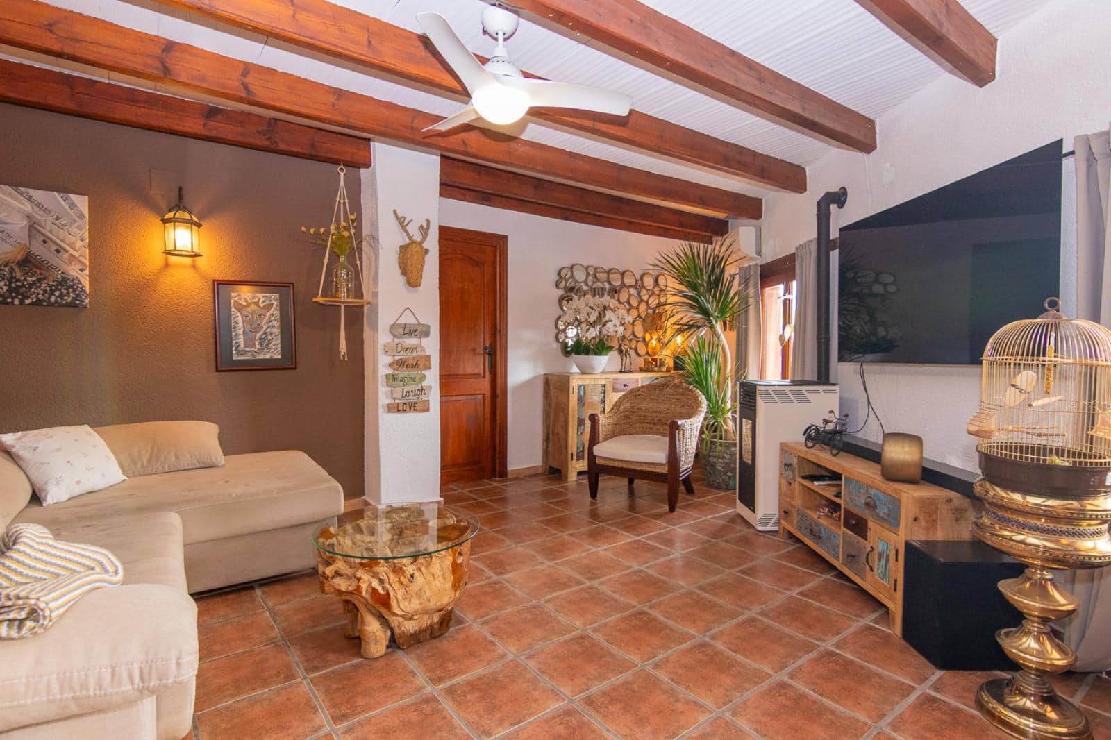 Hotel de 6 habitaciones en Sagra en venta - 625.000 € (Ref: 9835030)