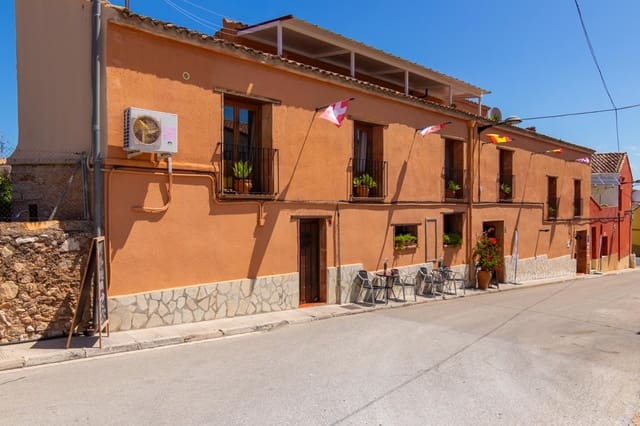Hotel de 6 habitaciones en Sagra en venta - 625.000 € (Ref: 9835030)