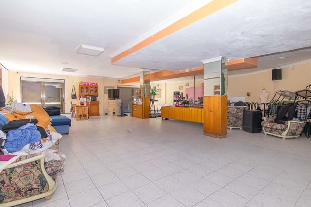 Commercieel te koop in Tormos - € 260.000 (Ref: 9835032)