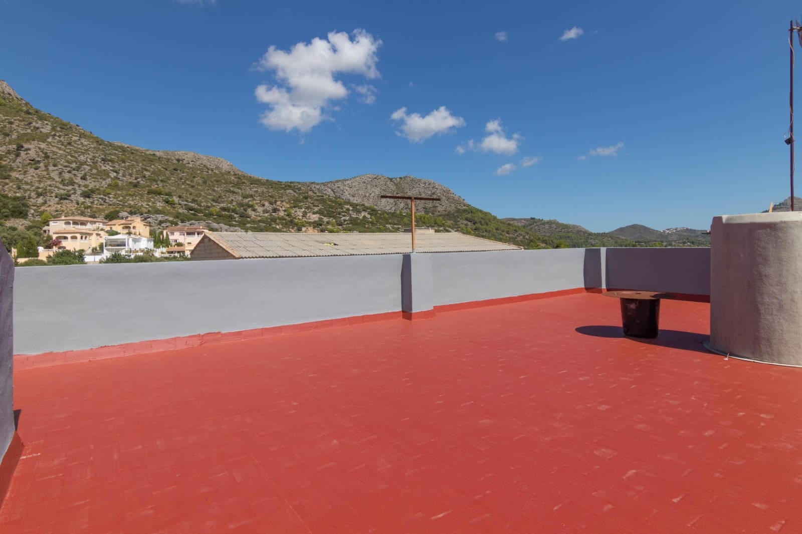Commercieel te koop in Tormos - € 260.000 (Ref: 9835032)