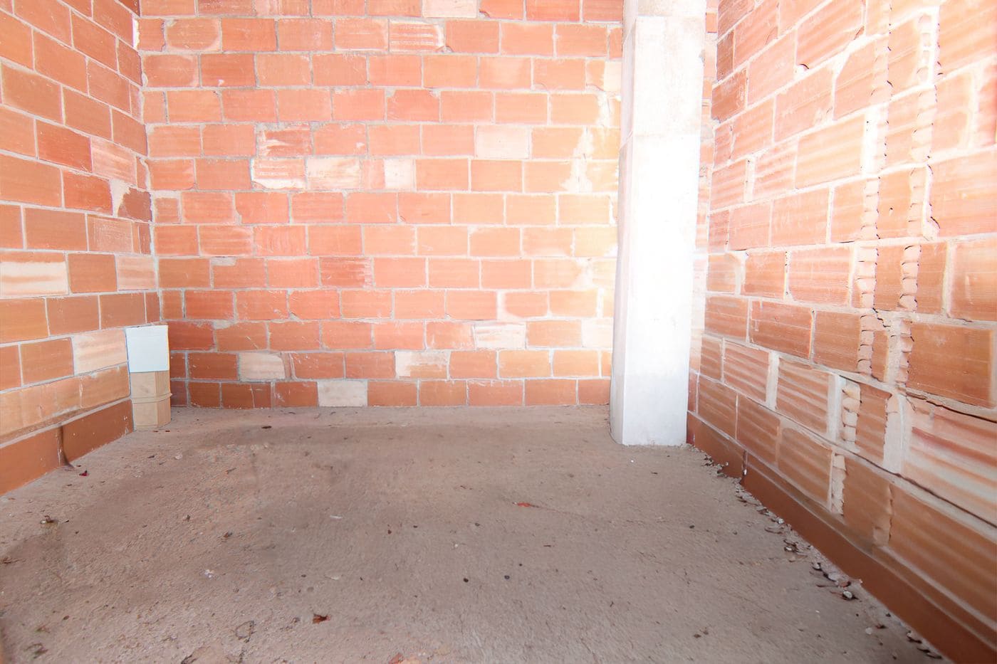 Commercieel te koop in Tormos - € 260.000 (Ref: 9835032)
