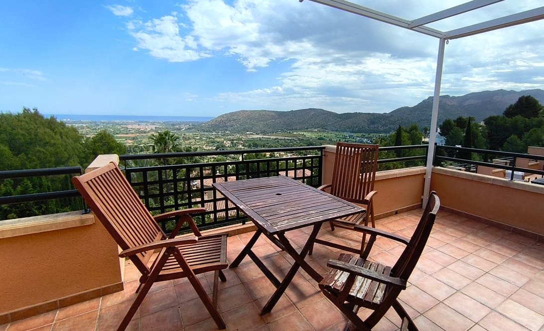 Ático de 2 habitaciones en Pedreguer en venta con piscina garaje - 240.000 € (Ref: 9912360)