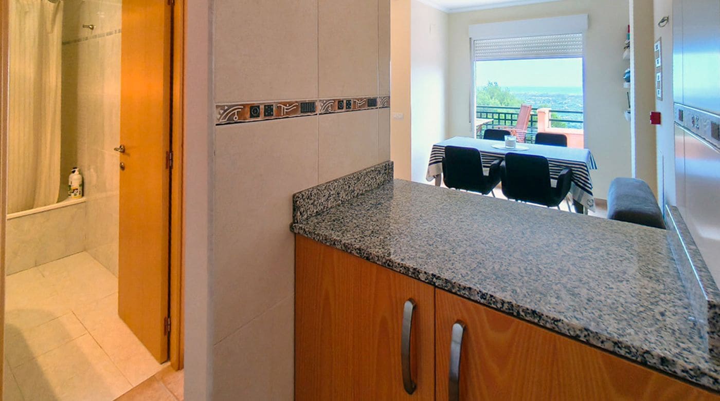 Ático de 2 habitaciones en Pedreguer en venta con piscina garaje - 240.000 € (Ref: 9912360)