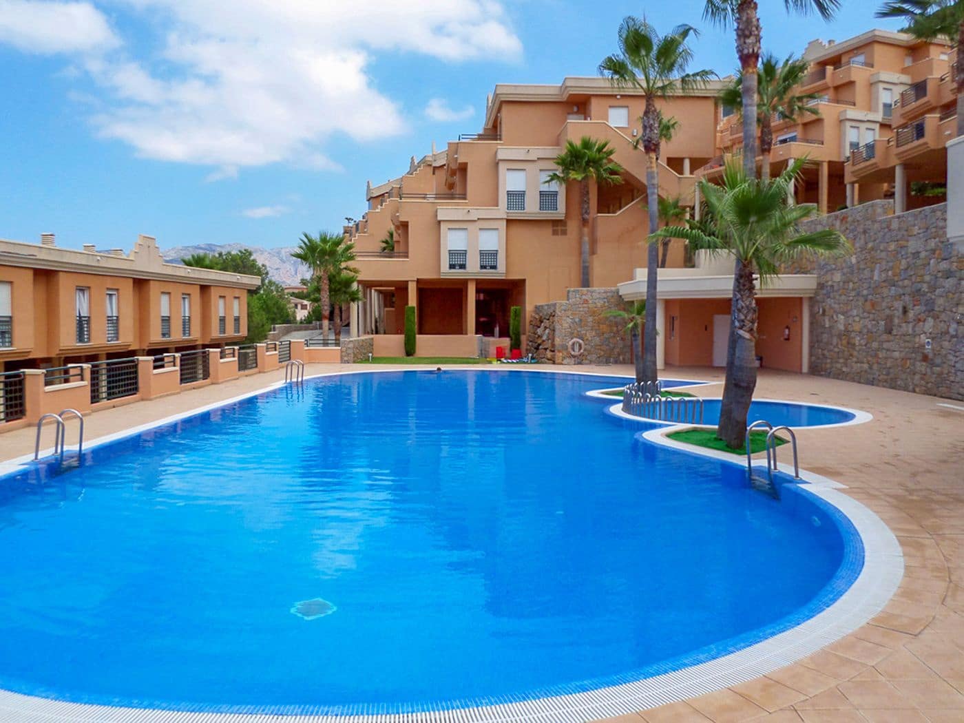 Ático de 2 habitaciones en Pedreguer en venta con piscina garaje - 240.000 € (Ref: 9912360)