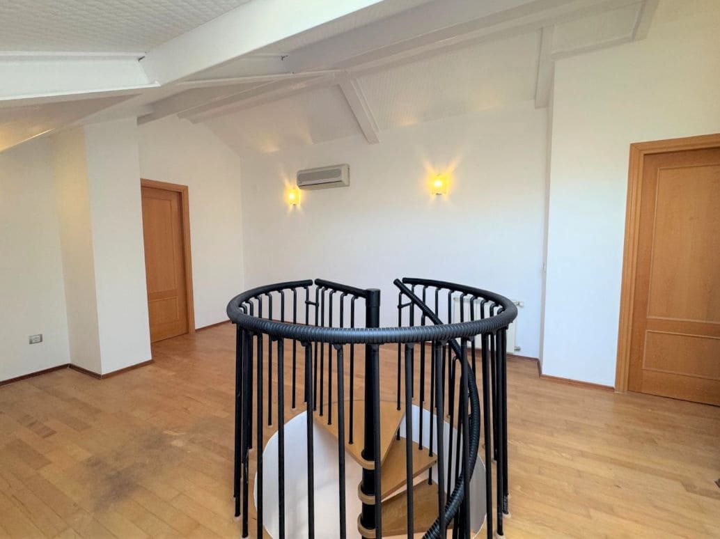 Ático de 2 habitaciones en Dénia en venta con garaje - 349.000 € (Ref: 9912361)