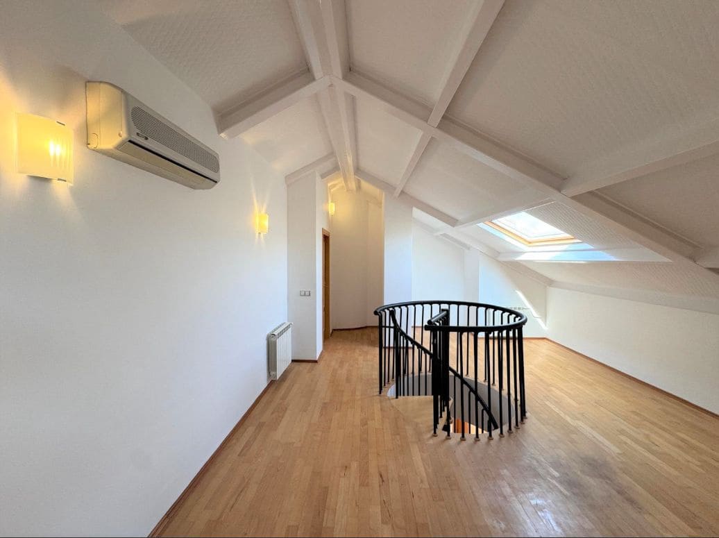 Ático de 2 habitaciones en Dénia en venta con garaje - 349.000 € (Ref: 9912361)