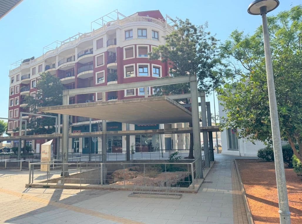 Ático de 2 habitaciones en Dénia en venta con garaje - 349.000 € (Ref: 9912361)