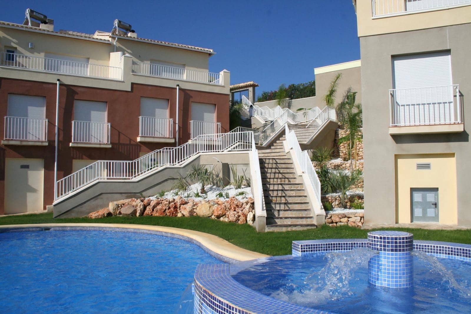 3 sypialnia Dom szeregowy na sprzedaż w Monte Solana z basenem garażem - 249 500 € (Ref: 9912364)