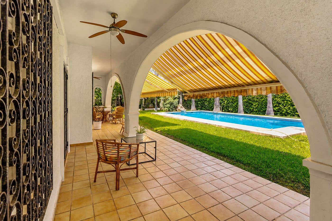 5 soverom Villa til salgs i Denia med svømmebasseng garasje - € 1 395 000 (Ref: 9977670)