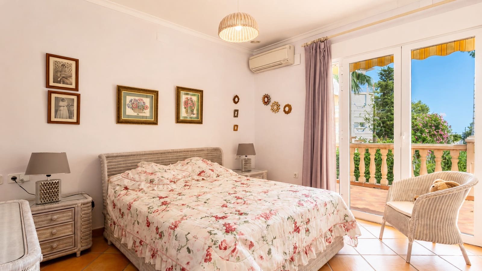 5 soverom Villa til salgs i Denia med svømmebasseng garasje - € 1 395 000 (Ref: 9977670)