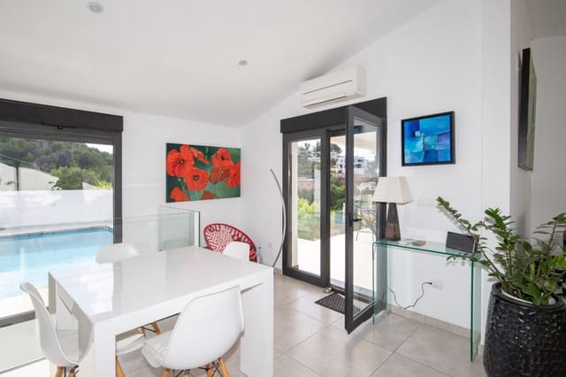 3 soveværelse Villa til salg i La Pedrera - Vessanes, Dénia med swimmingpool garage - € 695.000 (Ref: 9977674)