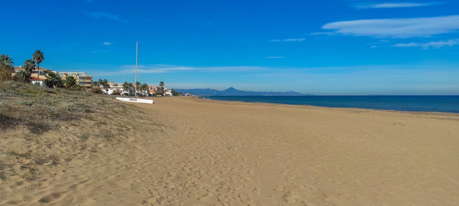 2 bedroom Semi-detached Villa for sale in Beniarbeig - € 255,000 (Ref: 9977675)