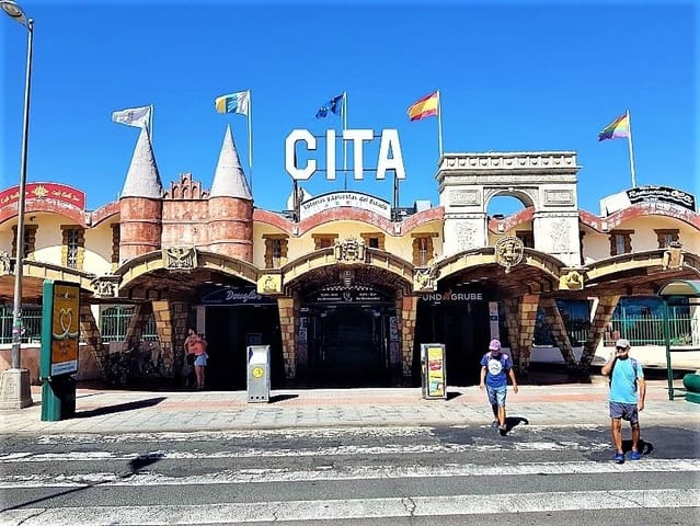 Erhverv til salg i Playa del Inglés, San Bartolomé de Tirajana - € 158.000 (Ref: 7070351)