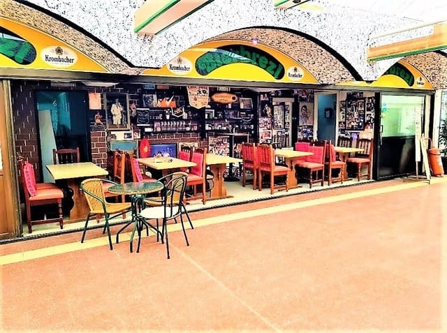 Local Comercial en Playa del Inglés, San Bartolomé de Tirajana en venta - 94.999 € (Ref: 7070351)