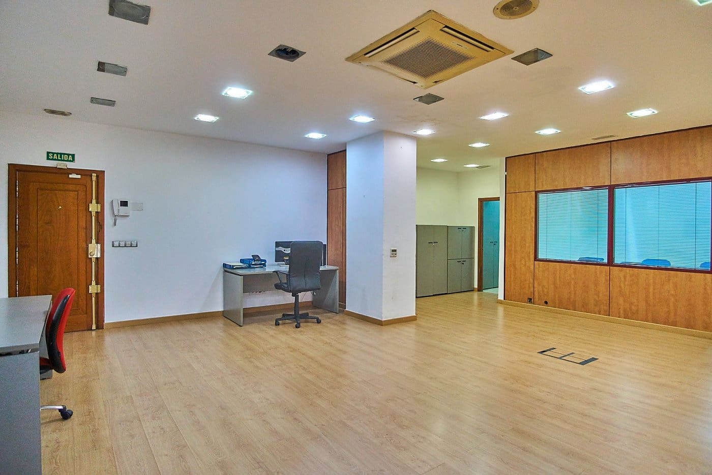 Office for sale in Las Palmas de Gran Canaria with garage - € 290,000 (Ref: 7233650)