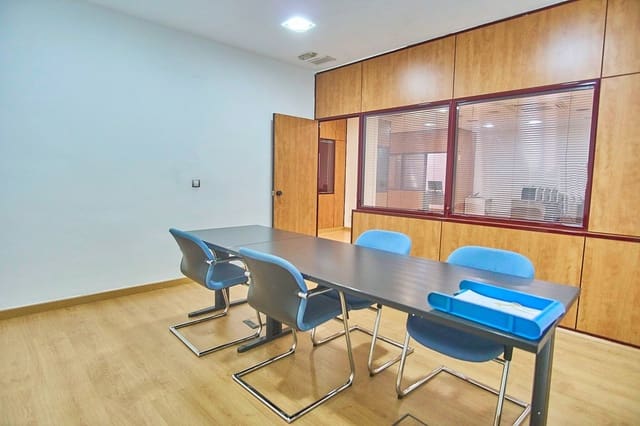 Kontor til salg i Santa Catalina - Canteras, Las Palmas de Gran Canaria med garage - € 290.000 (Ref: 7233650)