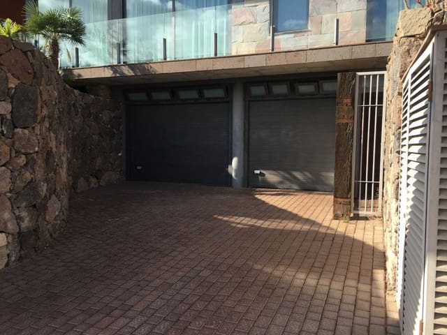 4 slaapkamer Villa te koop in Salobre Golf, San Bartolomé de Tirajana met zwembad garage - € 2.041.000 (Ref: 7365292)