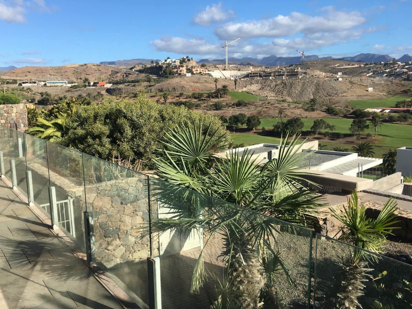 4 slaapkamer Villa te koop in Salobre Golf met zwembad garage - € 2.041.000 (Ref: 7365292)