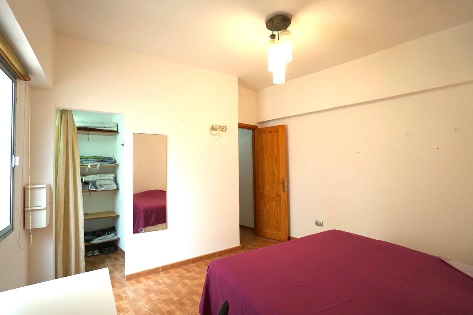 2 bedroom Penthouse for rent in Las Palmas de Gran Canaria - € 850 (Ref: 7383583)