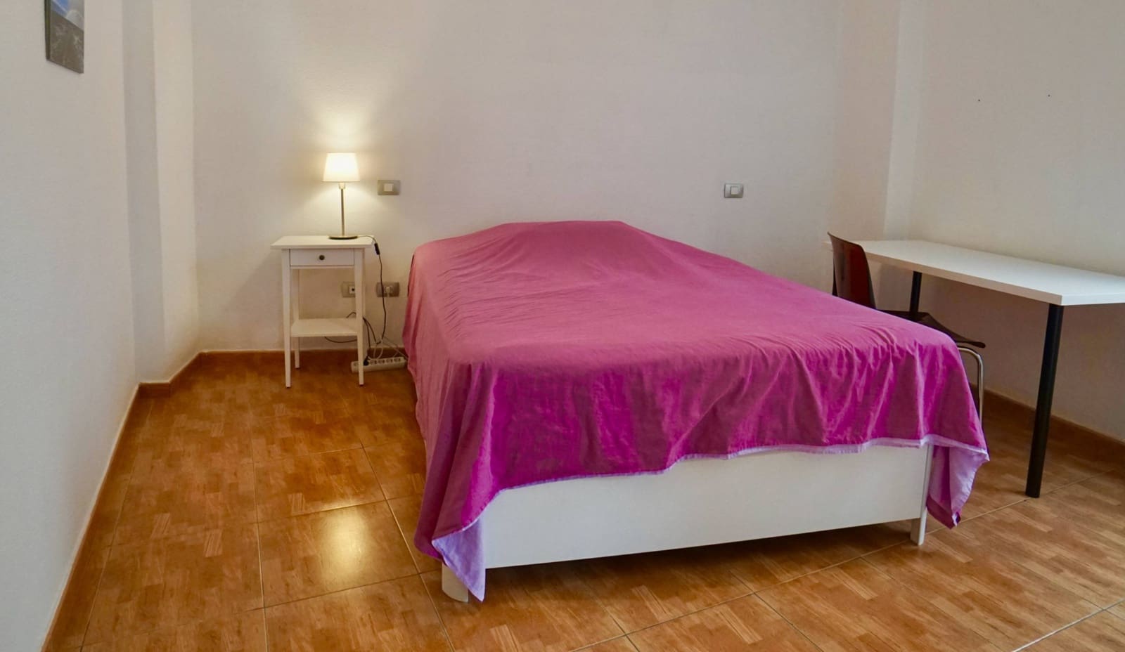 2 bedroom Penthouse for rent in Las Palmas de Gran Canaria - € 850 (Ref: 7383583)