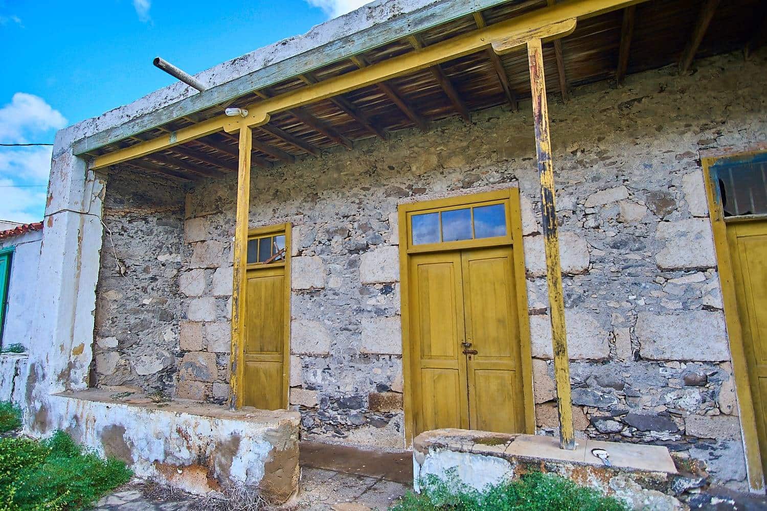 9 slaapkamer Finca/Landhuis te koop in Marzagan met garage - € 599.000 (Ref: 7412206)