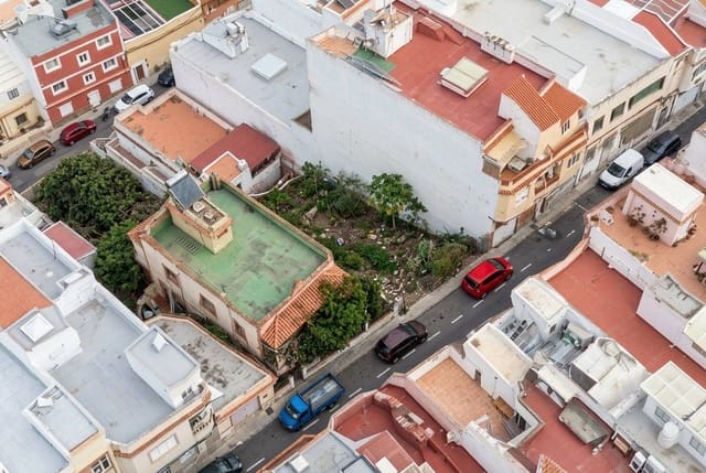 Terrain à Bâtir à vendre à Tamaraceite, Las Palmas de Gran Canaria - 106 420 € (Ref: 7677501)