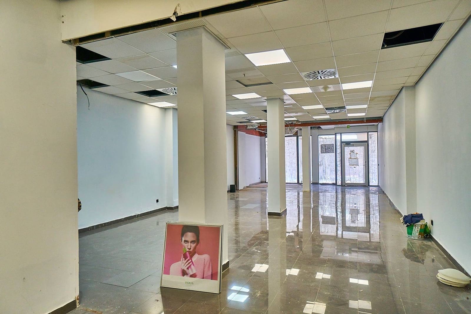 Commercieel te huur in Las Palmas de Gran Canaria - € 2.500 (Ref: 7732123)