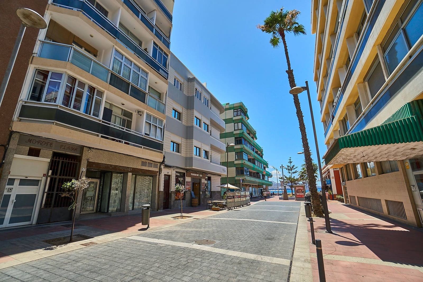 Commercieel te huur in Las Palmas de Gran Canaria - € 2.500 (Ref: 7732123)