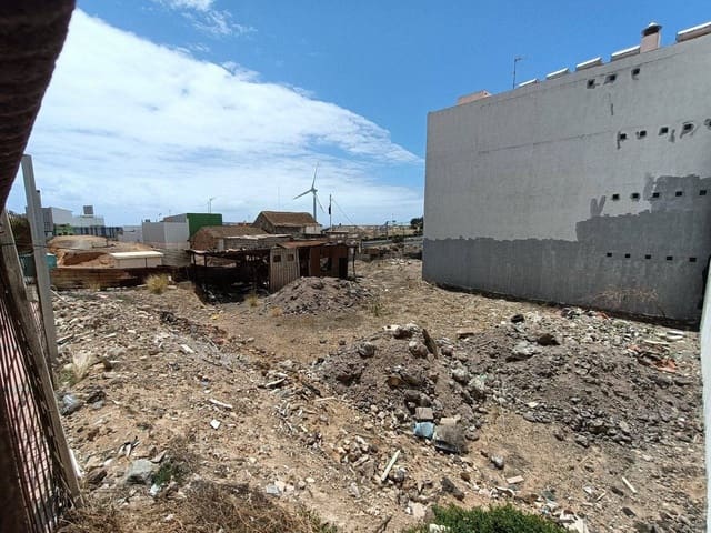 Byggetomt til salgs i El Calero, Telde - € 230 000 (Ref: 7741017)