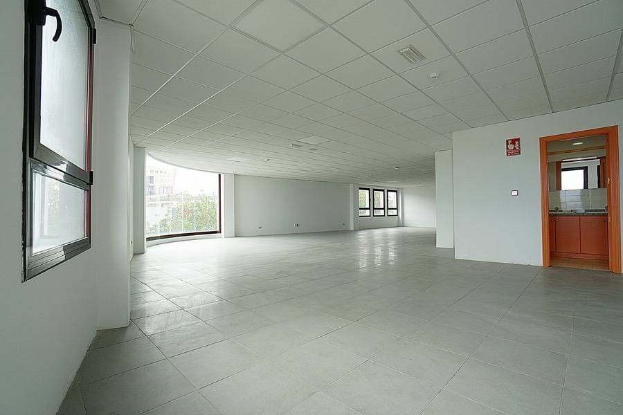 Kontor til leje i Las Palmas de Gran Canaria med garage - € 1.500 (Ref: 7798661)