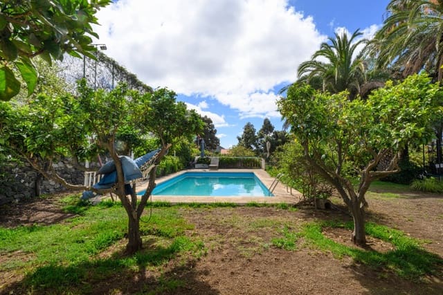 8 soverom Villa til salgs i Santa Brígida med svømmebasseng garasje - € 2 800 000 (Ref: 7836170)