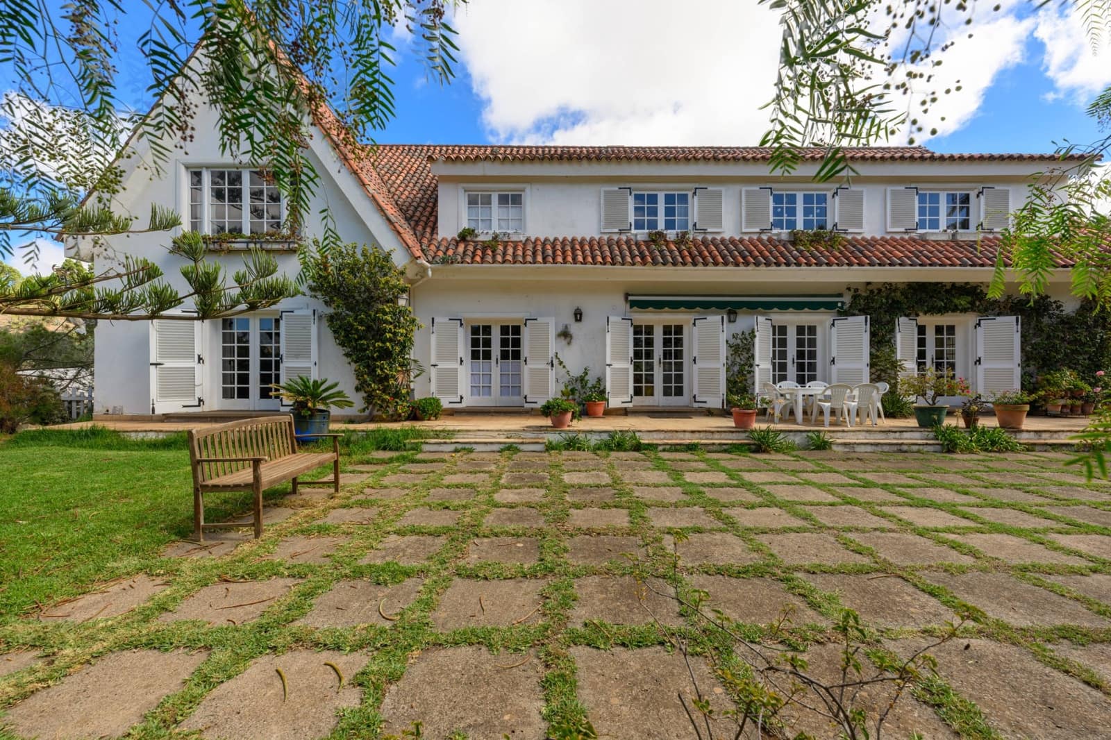 8 Zimmer Villa zu verkaufen in Santa Brigida mit Pool Garage - 2.800.000 € (Ref: 7836170)