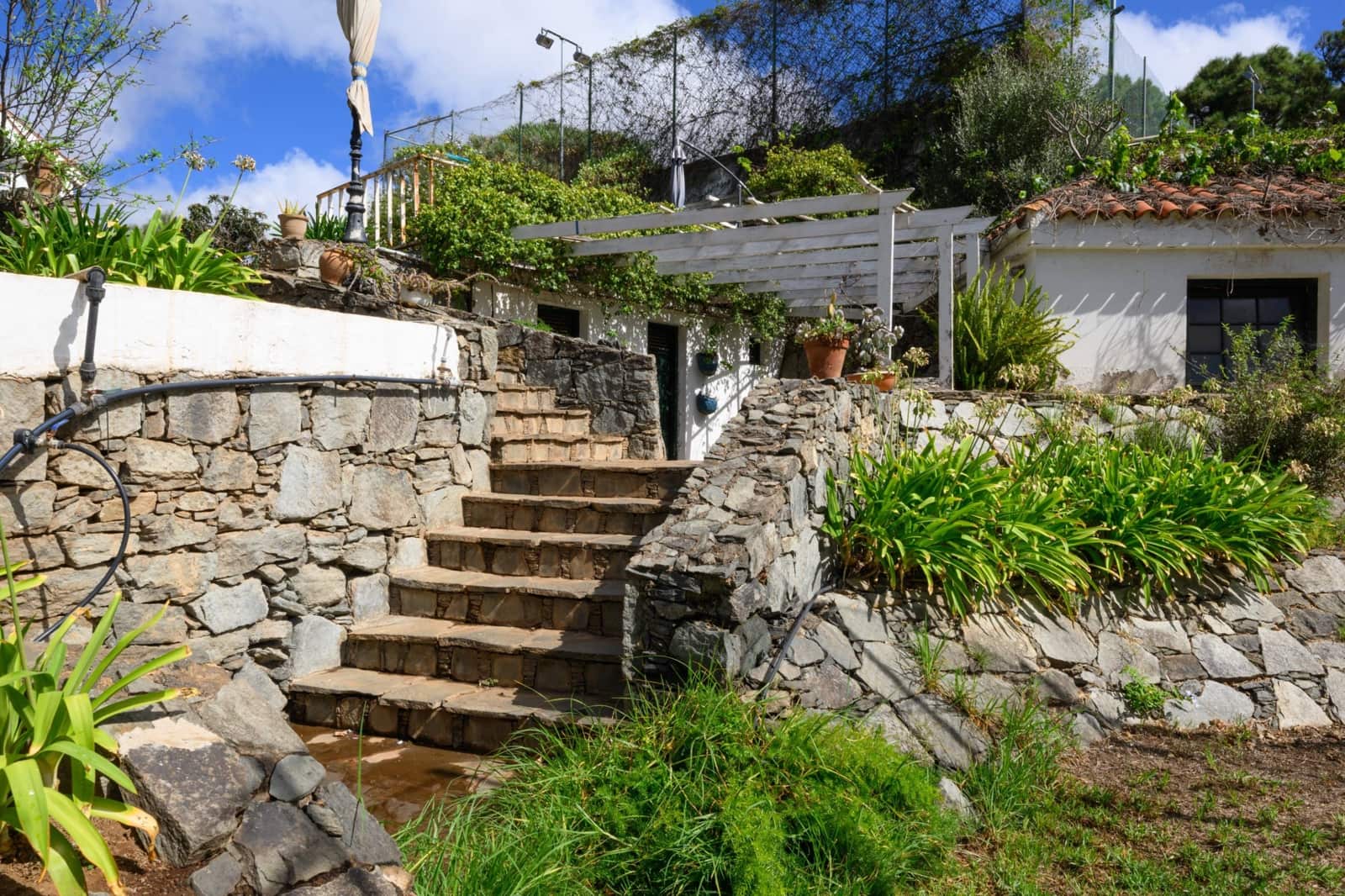 8 Zimmer Villa zu verkaufen in Santa Brigida mit Pool Garage - 2.800.000 € (Ref: 7836170)