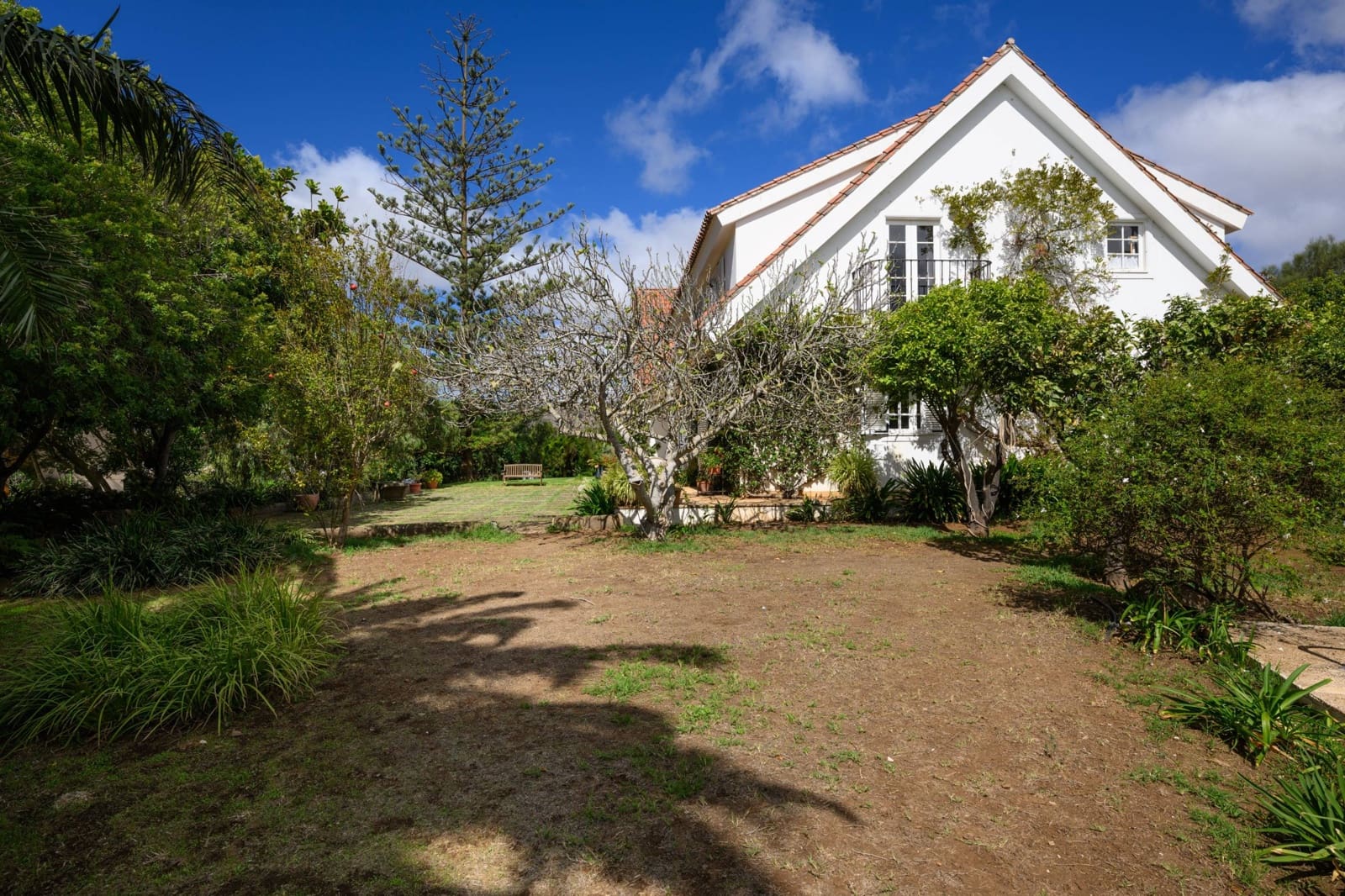 8 Zimmer Villa zu verkaufen in Santa Brigida mit Pool Garage - 2.800.000 € (Ref: 7836170)