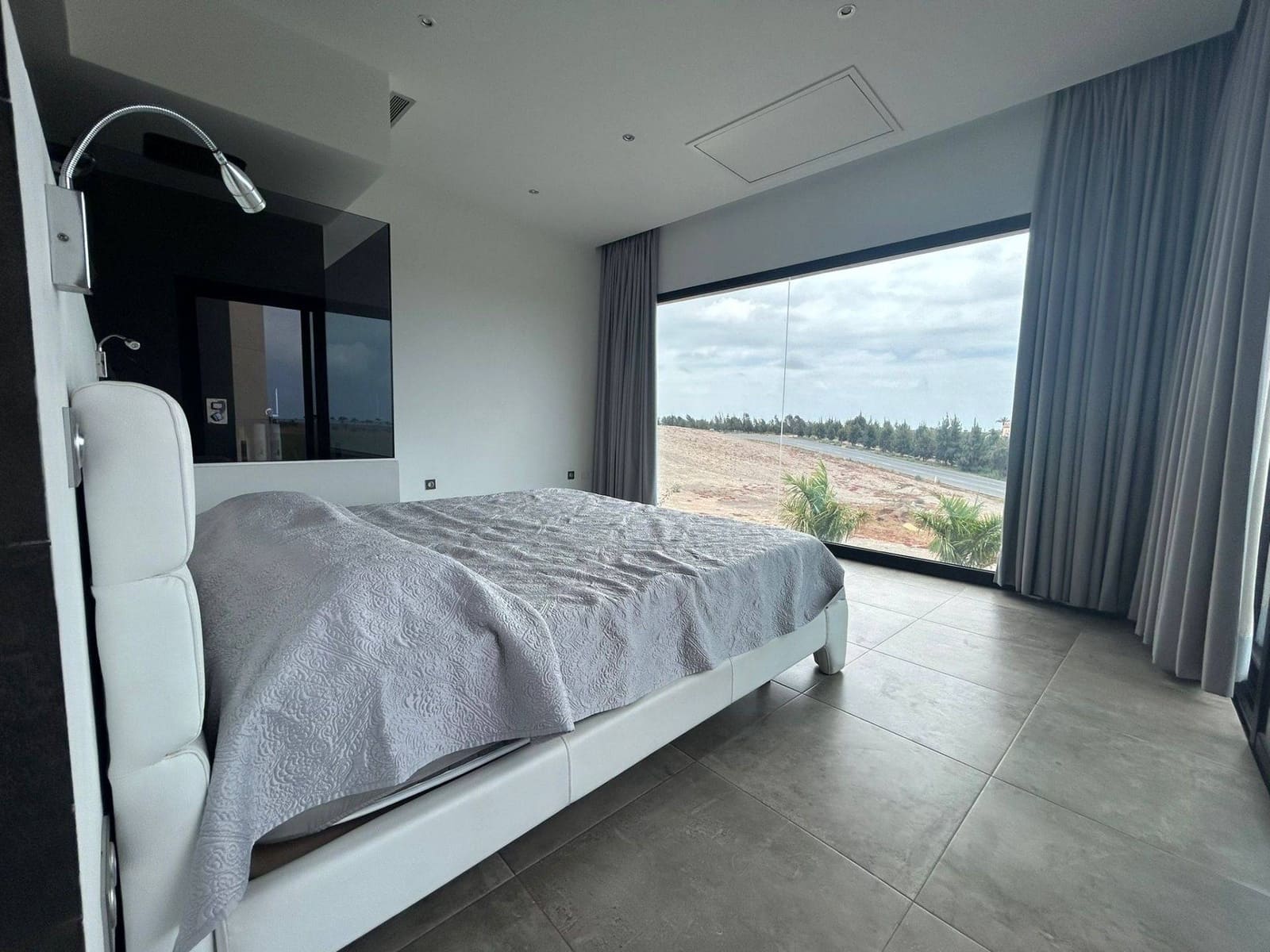 4 sypialnia Willa do wynajęcia w San Bartolome de Tirajana z basenem garażem - 6 000 € (Ref: 7954072)