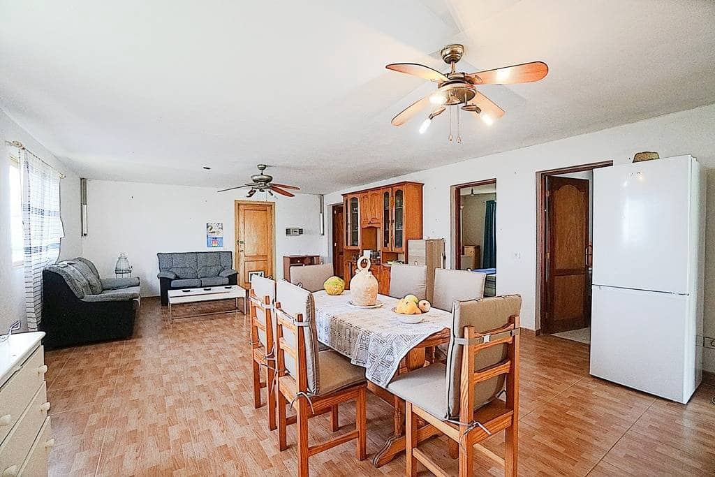 2 soveværelse Finca/Landehus til salg i Santa Maria de Guia de Gran Canaria med garage - € 320.000 (Ref: 8099813)