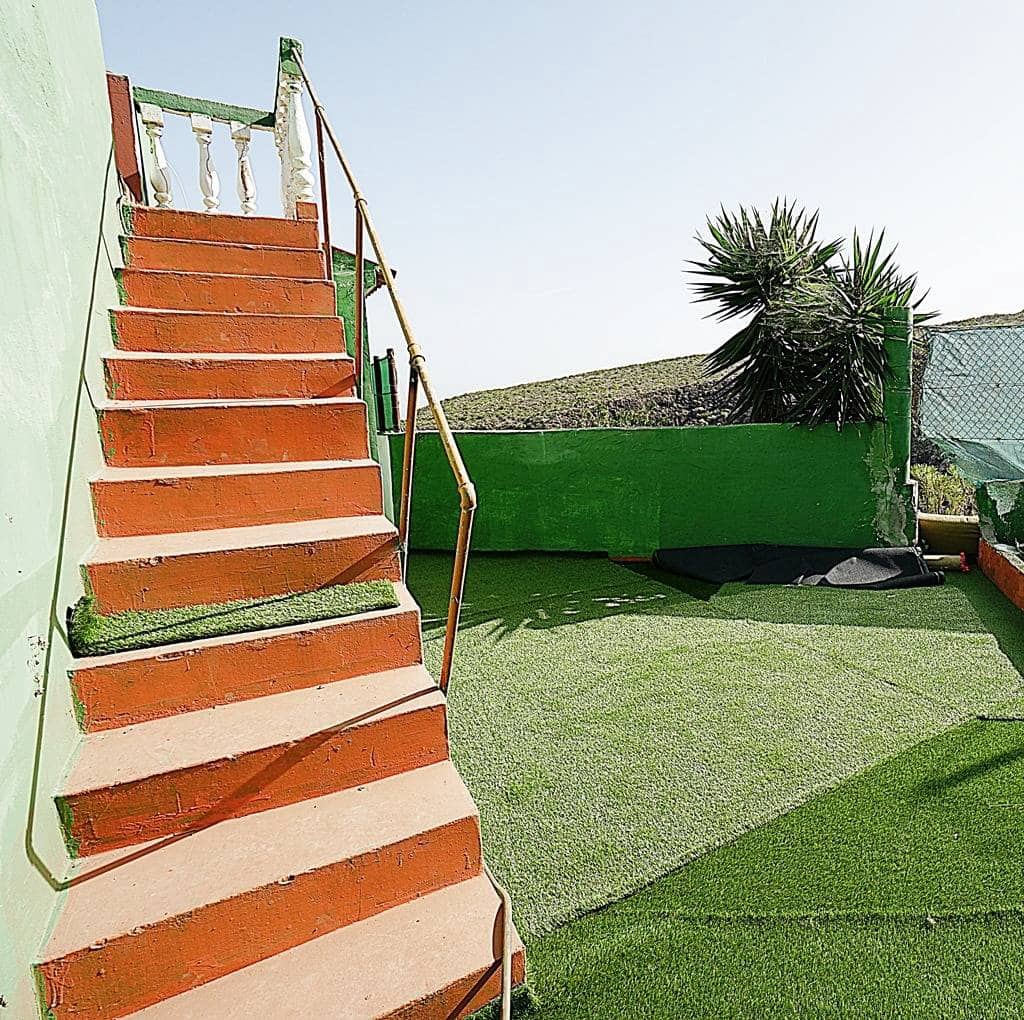 2 soveværelse Finca/Landehus til salg i Santa Maria de Guia de Gran Canaria med garage - € 320.000 (Ref: 8099813)