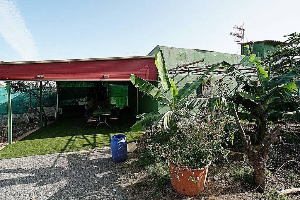 2 soveværelse Finca/Landehus til salg i Santa Maria de Guia de Gran Canaria med garage - € 320.000 (Ref: 8099813)