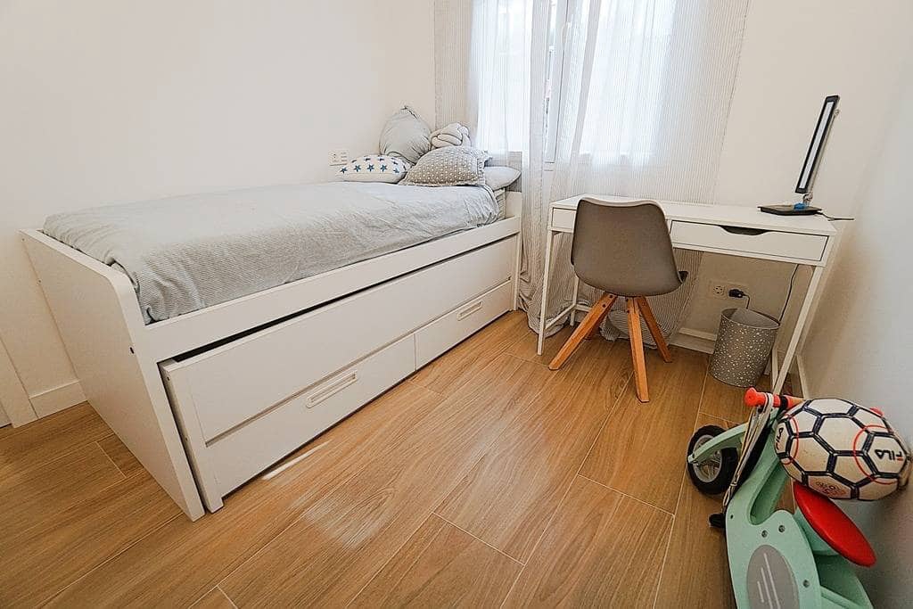 3 soveværelse Lejlighed til salg i Las Palmas de Gran Canaria - € 335.000 (Ref: 8108557)