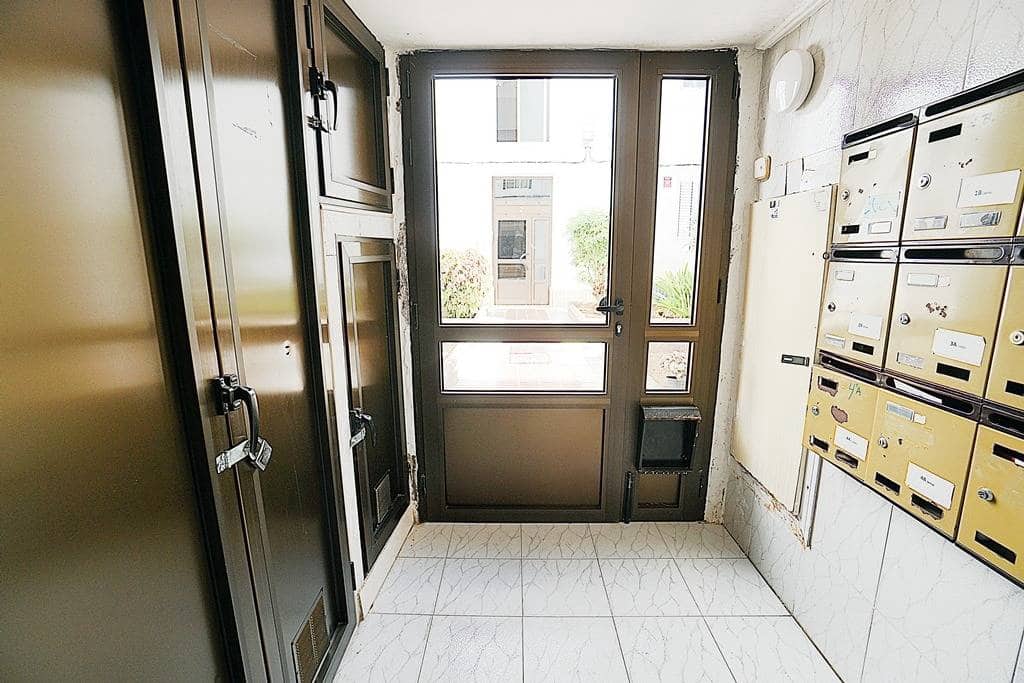 3 soveværelse Lejlighed til salg i Las Palmas de Gran Canaria - € 335.000 (Ref: 8108557)