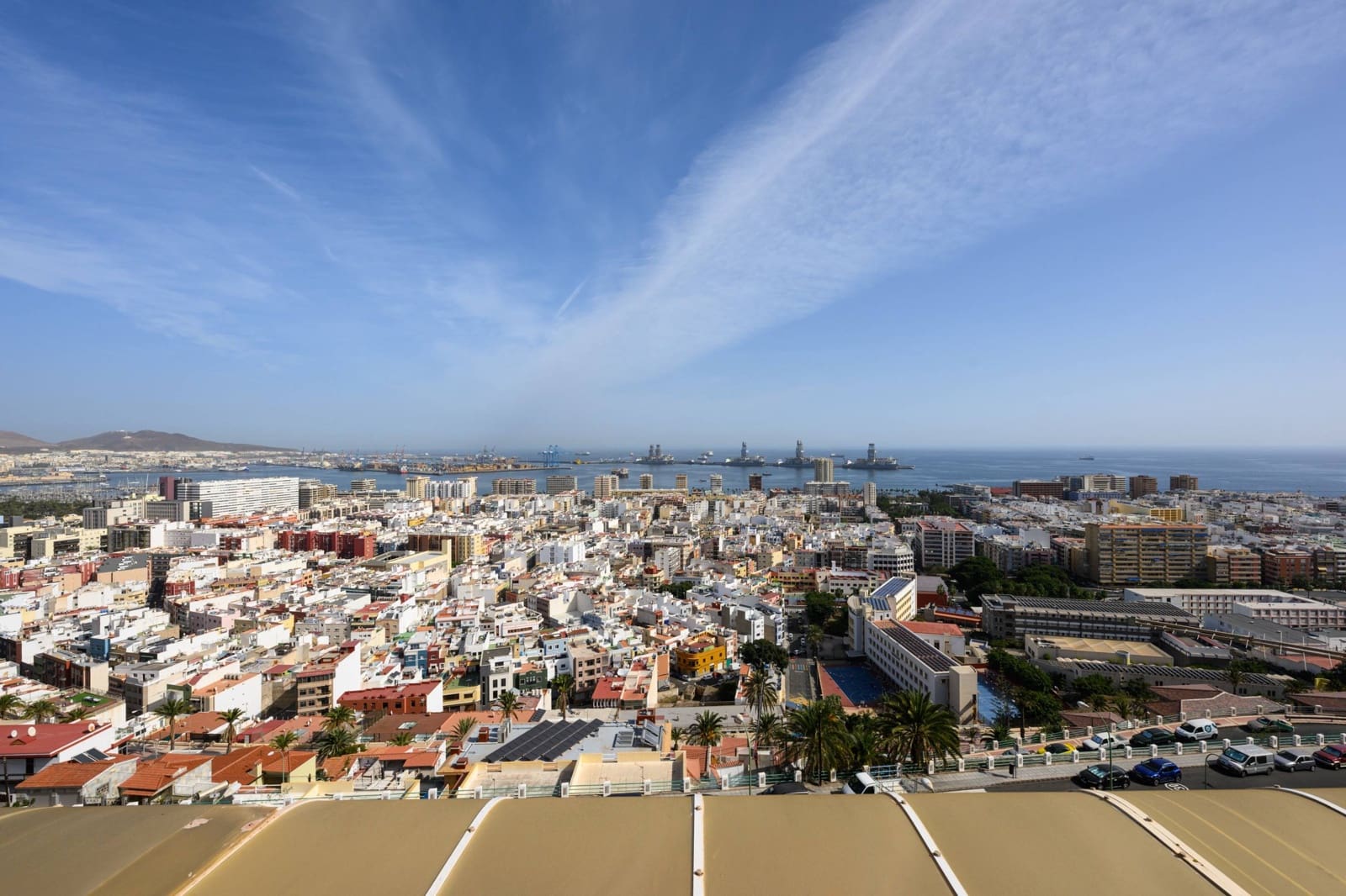 5 soveværelse Semi-Rækkehus til salg i Las Palmas de Gran Canaria - € 495.000 (Ref: 8117720)